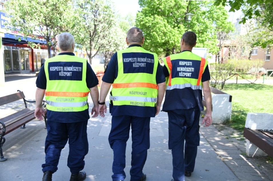 A felügyelők jogosultságai